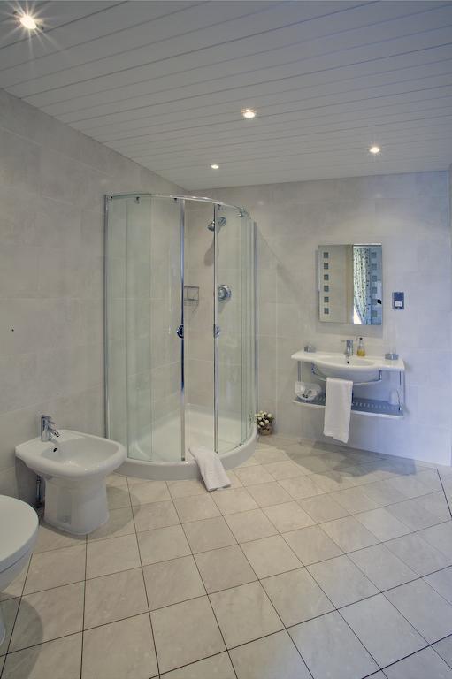Langley Bank Guest House Ayr Chambre photo
