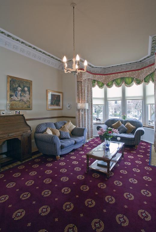 Langley Bank Guest House Ayr Extérieur photo